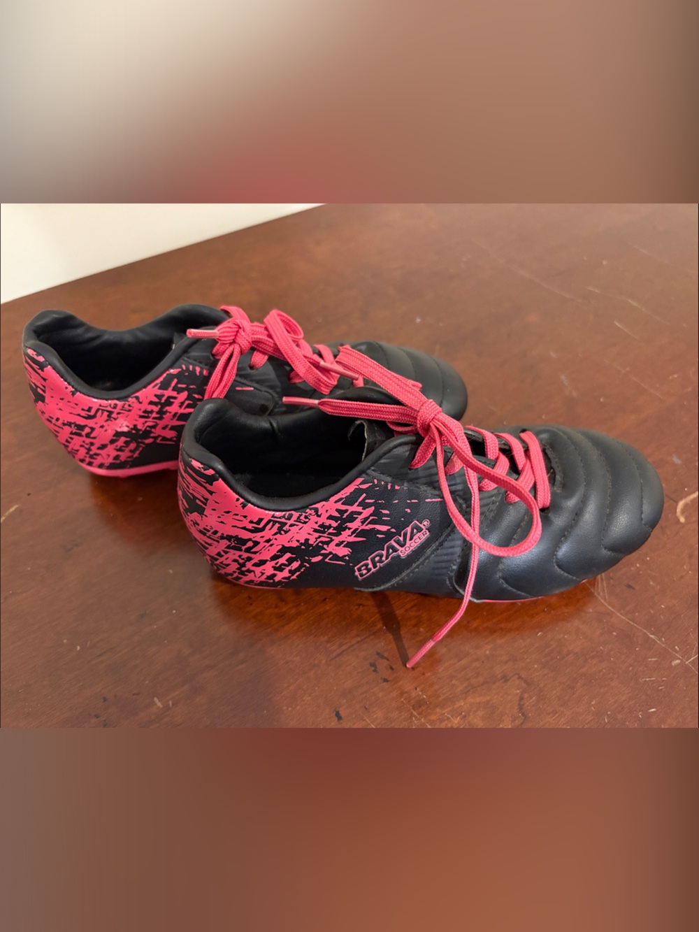 Kids Brava Black and Pink Soccer Sneakers - Youth